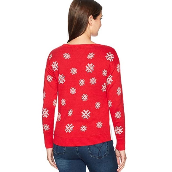 💸Isabella's Closet "Just Chillin" Sweater - Picture 2 of 4